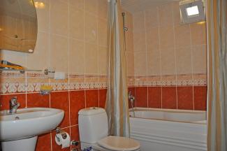 Пентхаус в Махмутларе 4+1, 240 м2 ванна