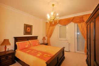 Пентхаус в Махмутларе 3+1, 250 м2 спальня
